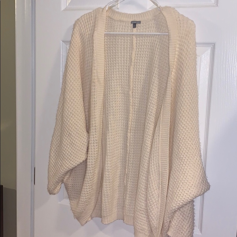 Charlotte Russe oversized knit chunky cardigan